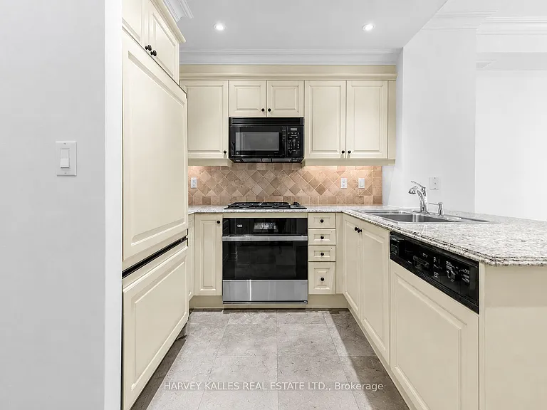 33 Delisle Ave #704 — Photo 4