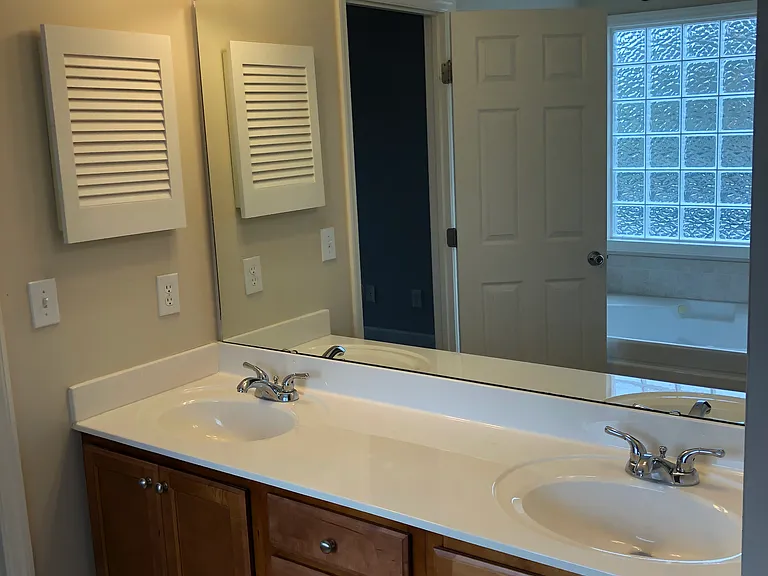 15 Lenoir Dr — Photo 5