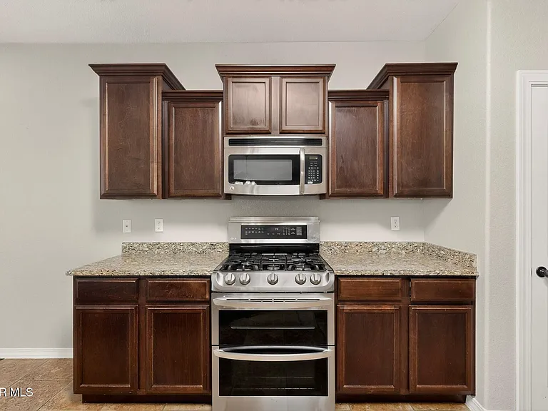 4921 Adrian Campos St — Photo 17