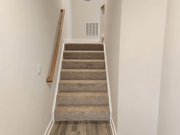2nd image of 693 Olivia St