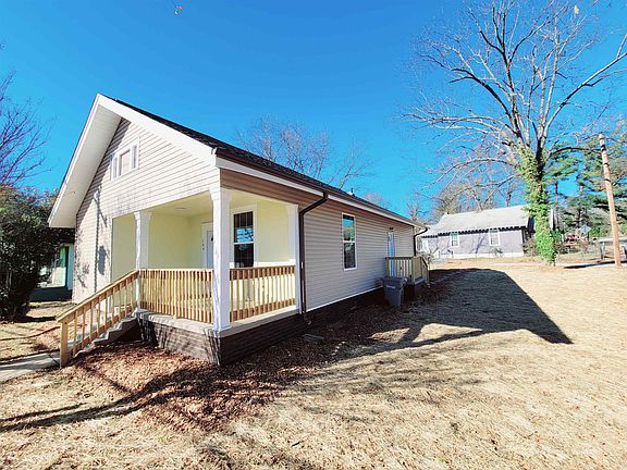 2nd image of 544 Wofford St