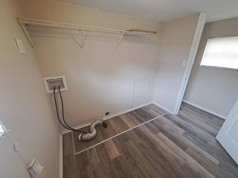 2821 Hillcrest Ave #11 — Photo 17