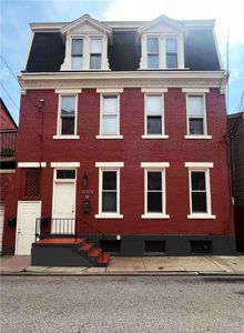 1928 Larkins Way, Pittsburgh, PA, 15203
