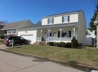 4 Romar Ct, Huntington, WV 25705