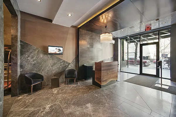 Rented by Akam Sales and Brokerage | media 7