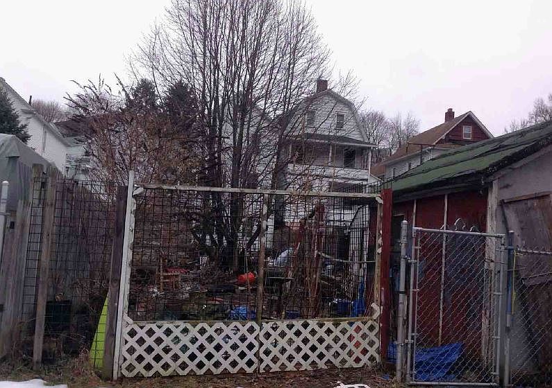 2nd image of 49 W Chestnut St