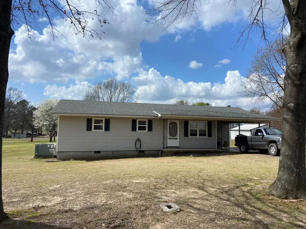 77 Fannie Dr, Brighton, TN 38011