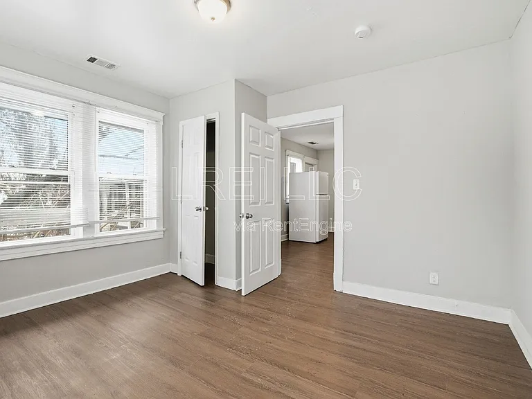 701 Hazel St #3 — Photo 6