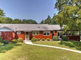 10 Chestnut Hill Rd, Wilbraham, MA 01095