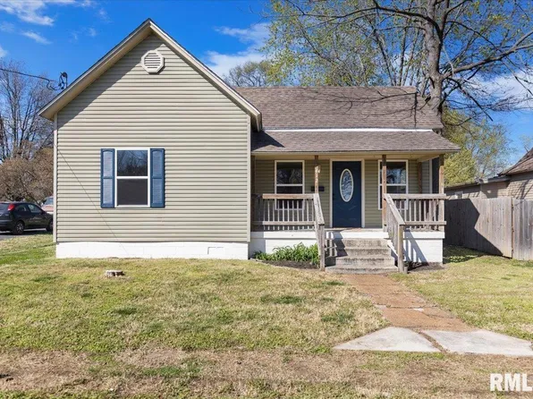 412 Prosperity St, Carterville, IL 62918