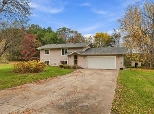 1425 Marigold Rd NW, Sauk Rapids, MN 56379