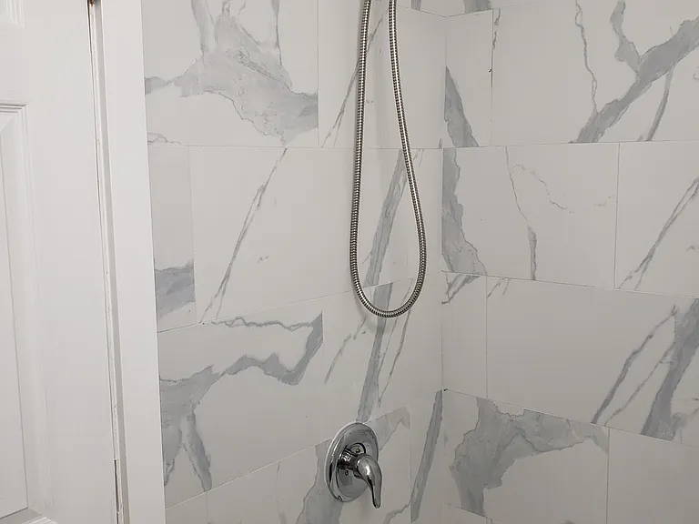 18 Hull St #18 — Photo 9
