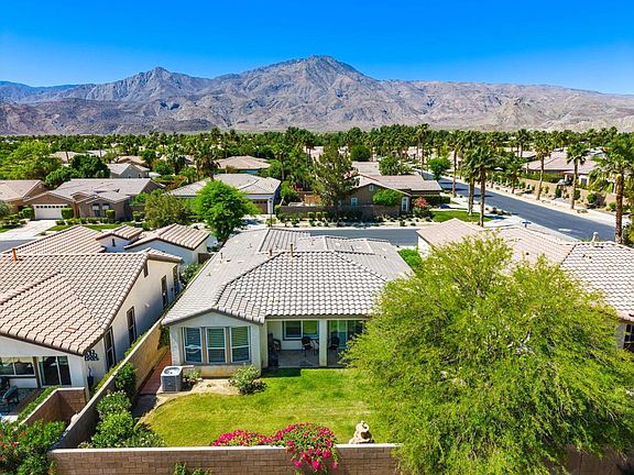 4th image of 60268 Sweetshade Ln