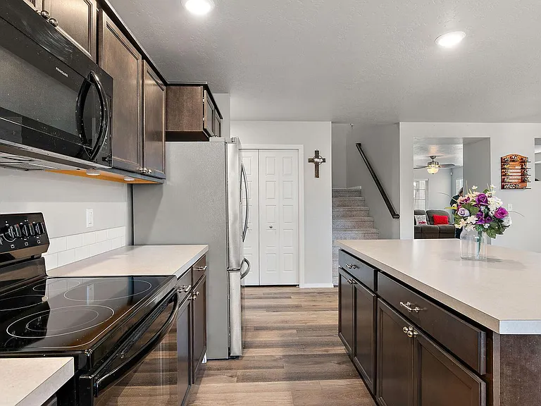 1077 N Bowknot Lake Pl — Photo 5