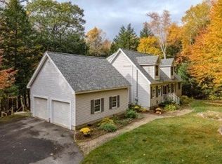51 N Cove Dr, Oakland, ME 04963
