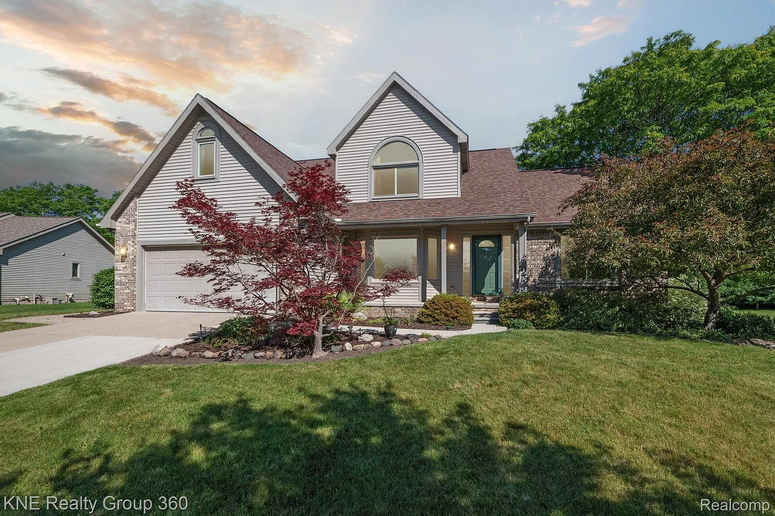 312 Conover Ct photo 1