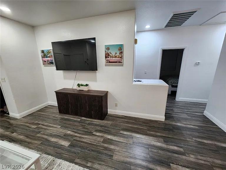 9882 Oriole Crest Ct — Photo 3