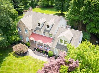 1495 Estate Ln, Southampton, PA 18966