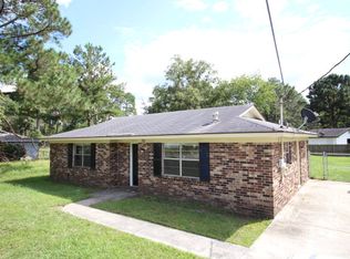 701 Fleming Rd, Hinesville, GA 31313