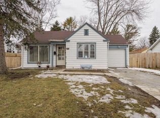 4869 N 52nd St, Milwaukee, WI 53218
