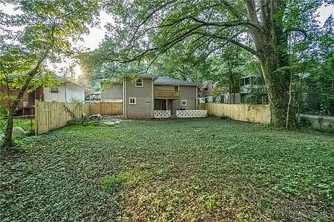 267 W Lake Dr NW — Photo 6
