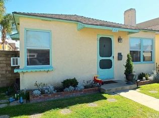 216 2nd St, Seal Beach, CA 90740