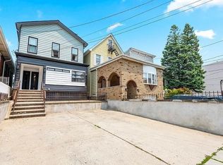 618 17th St, Union City, NJ 07087