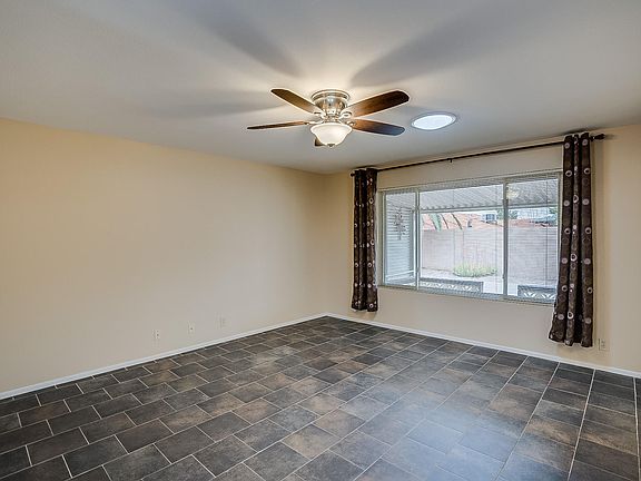 5th image of 4518 E Emerald Cir