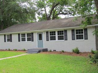 30 Warren St, Barnwell, SC 29812