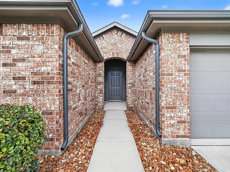 20926 Belmont Village Way — Photo 6