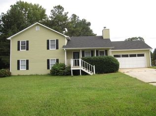 288 Clover Dr, Auburn, GA