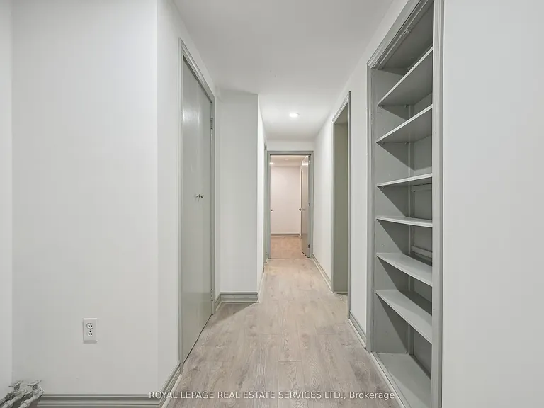 18 33rd St #5 — Photo 6
