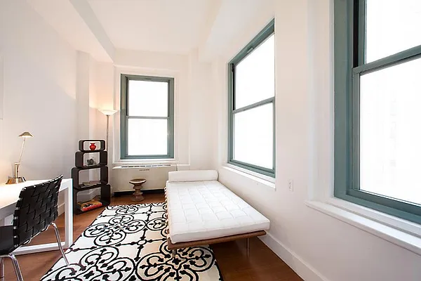 Rented by Keller Williams NYC | media 20