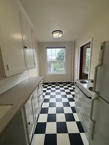 Floor plan 306