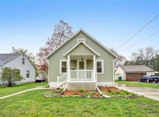 1087 9th St, Green Bay, WI 54304