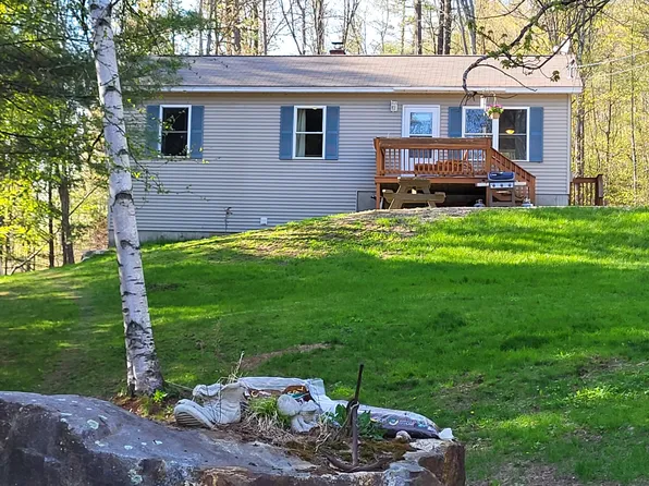 5 Gordon Avenue, Rumford, ME 04276