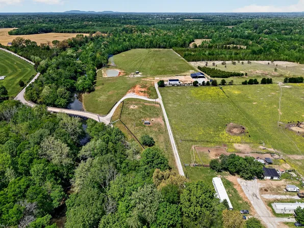 1378 Wheeler Rd, McMinnville, TN 37110