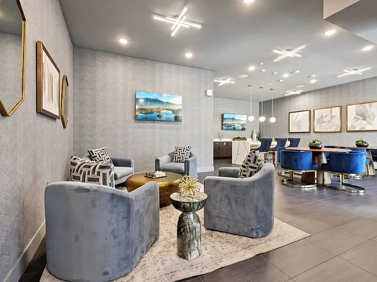 Lura Vegas Apartments — Photo 58