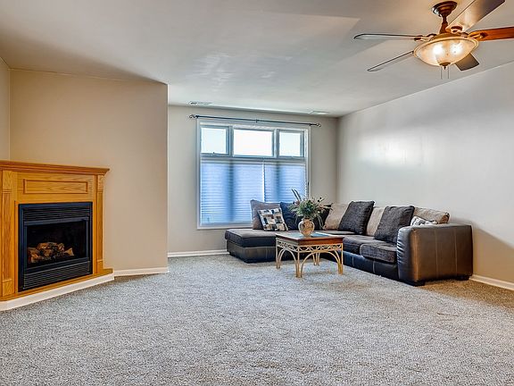 2nd image of 1930 N Harlem Ave APT 406