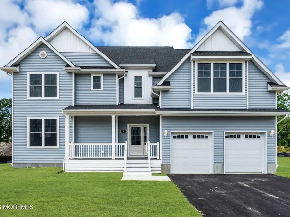 2 Potters Court, Bayville, NJ 08721