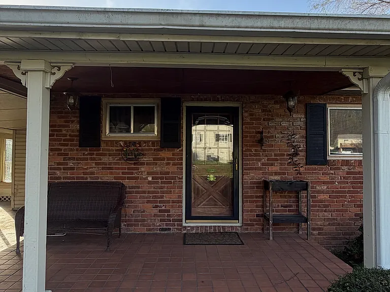 9616 Brewer Dr — Photo 12