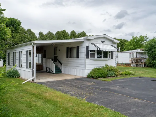 9 Marks Trailer Ct N, Dansville, NY 14437