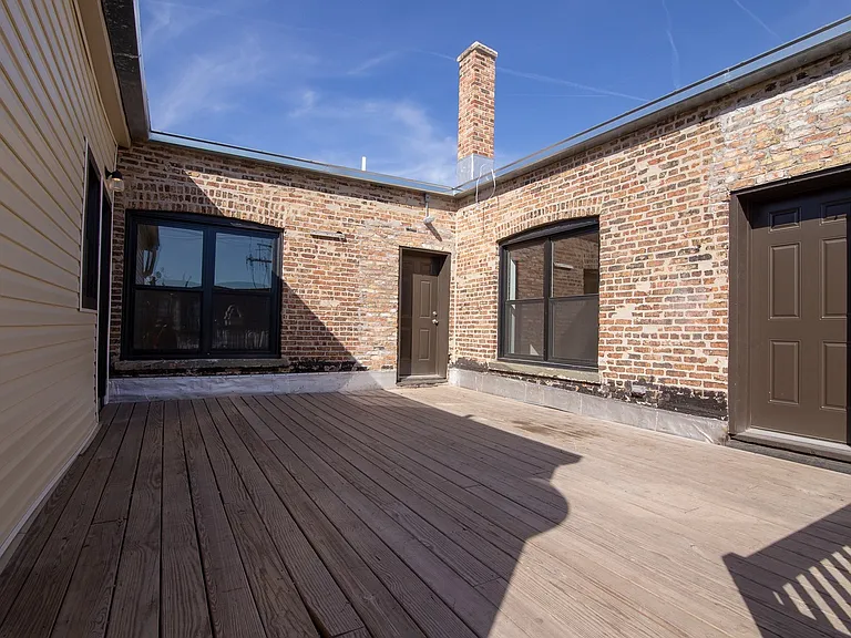 4001 W Armitage Ave #B — Photo 13