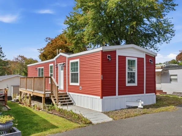 195 W Main St, Unit 22 #22, Chester Boro, NJ 07930