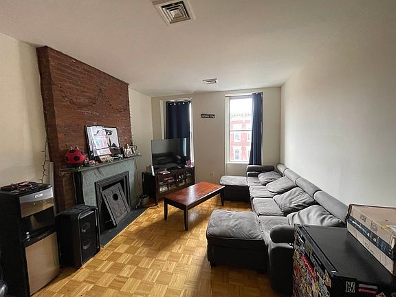 2nd image of 348 Grove St