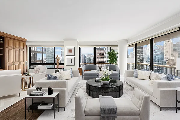 Sold by SERHANT. | media 4