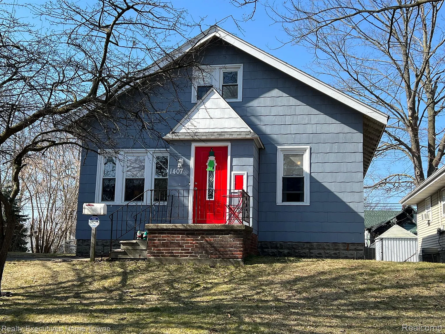 1407 6th St photo 1