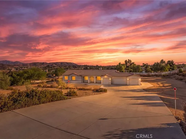 18593 Fort Lauder Ln, Perris, CA 92570