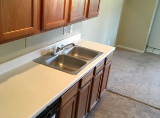 701 E Airline Rd APT 9, Victoria, TX 77901