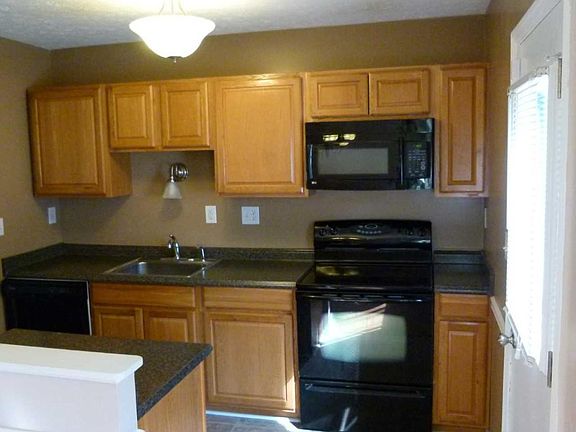 3rd image of 7312 Sideoats Dr